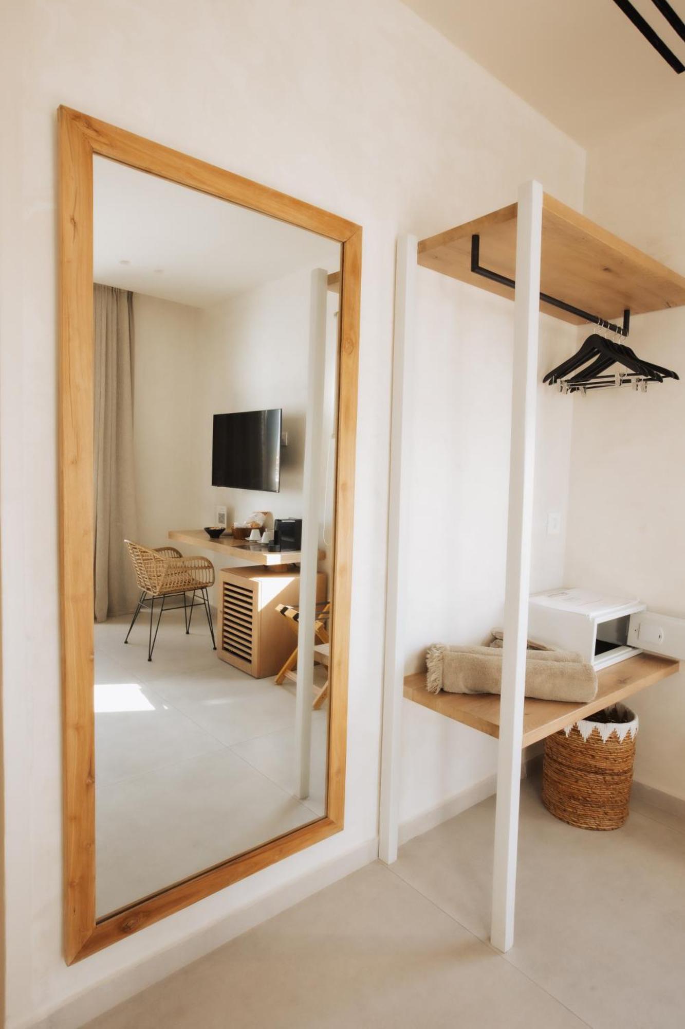 Aerostay Mykonos Apartment *